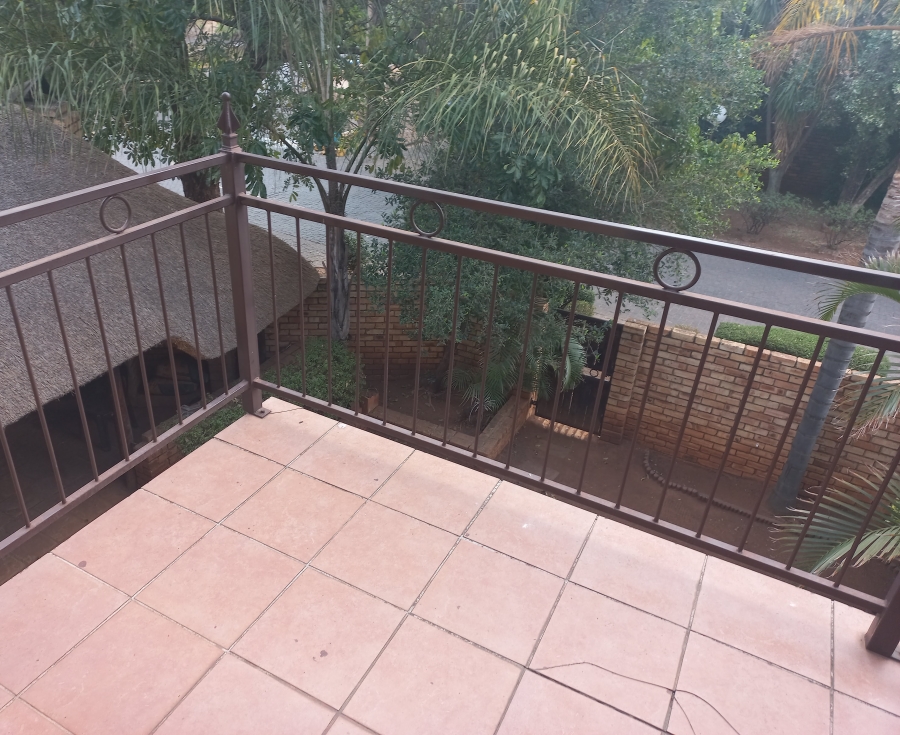3 Bedroom Property for Sale in Safari Gardens North West